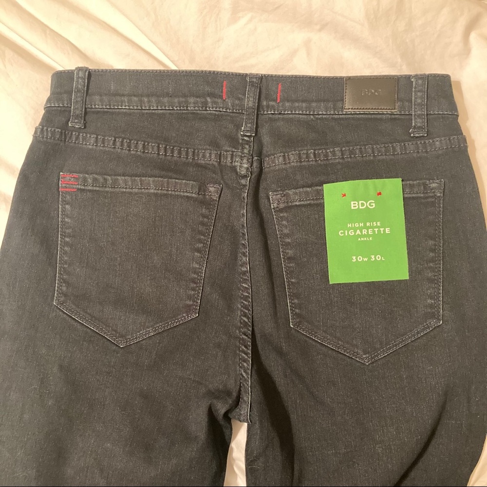 BDG Pearl High Rise Cigarette Ankle Jeans Size 30 - Picture 4 of 10